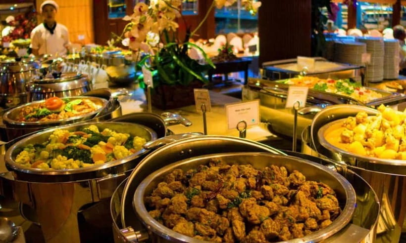 Bangkok: White Orchid Chao Phraya Cruise, Thai Buffet & Beer - Who Should Book It?