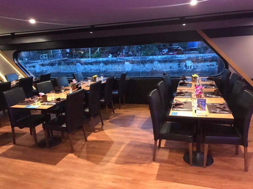 Bangkok: White Orchid Chao Phraya Dinner Cruise - Dinner: plenty of choice, mixed expectations