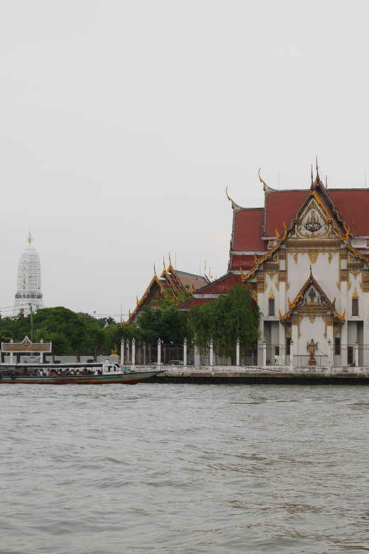 Bangkok with a Private Car and Driver Customizable Tours - What you are really booking in Bangkok