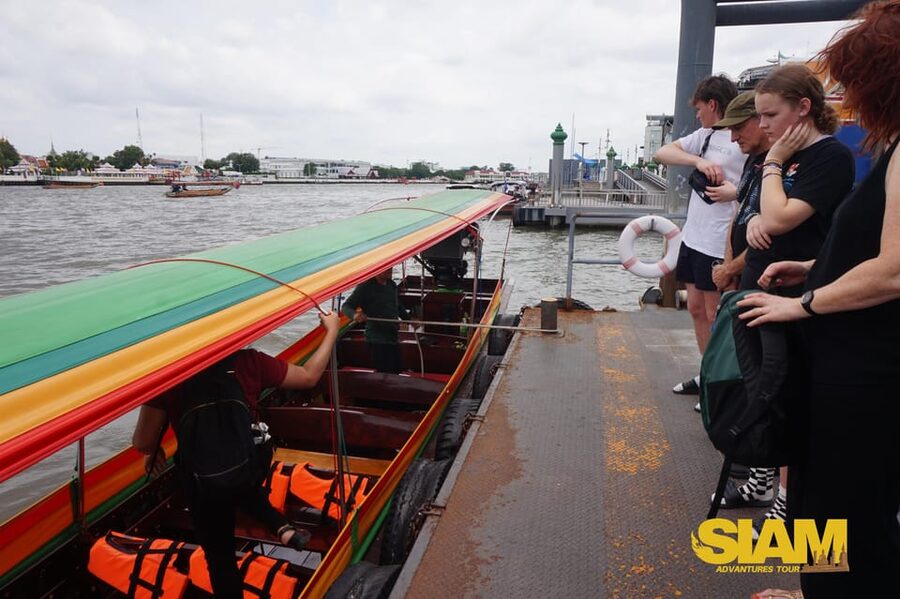 Bangkok Yai Local Canal Tour with Longtail Boat - Who should book this Bangkok canal tour