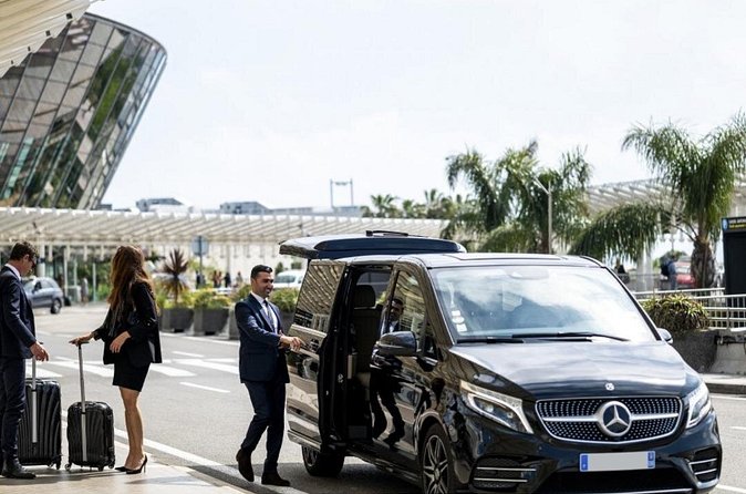 BKK and DMK Private Airport Transfers To Bangkok and Pattaya - The ride to a Bangkok hotel