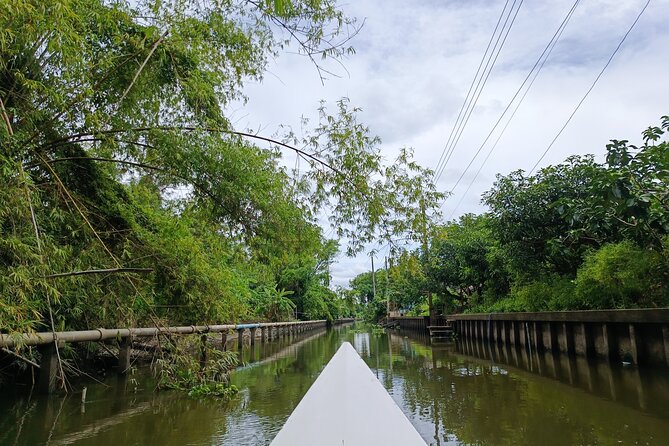 Canals of Bangkok private tour - A temple or market stop adds useful context