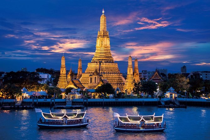 Chao Phraya River Dinner Cruise - What the evening is really like on the Chao Phraya