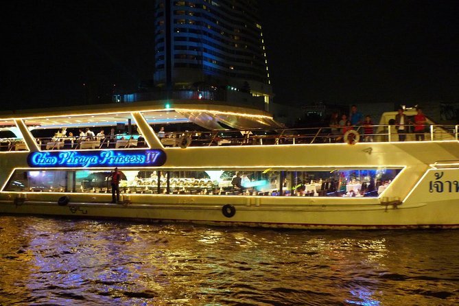 Chao Phraya River Dinner Cruise - The river cruise and Bangkok after dark