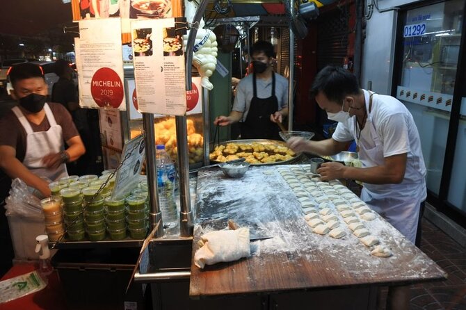Chinatown Street Food Night Tour by Tuk Tuk in Bangkok - Flowers at Pak Khlong Talat