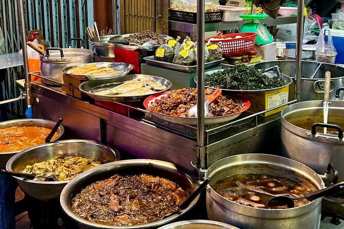 Chinatown Street Food Small Group Tour in Bangkok - Who will enjoy this Chinatown walk?