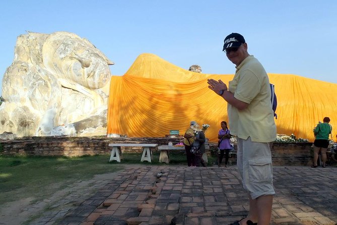 Colors of Ayutthaya Full-Day Bike Tour - Wat Phra Si Sanphet and the former royal center