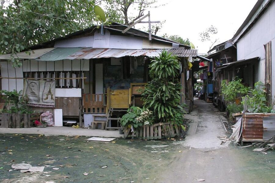 Colors Of Bangkok: 4-Hour Small Group Bike Tour - Bang Nam Phueng Floating Market and the local route