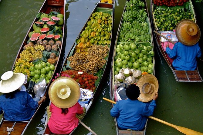 Damnern Saduak Floating Market, Grand Palace and Wat Phra Keo Tour from Bangkok - What the private format is worth at $175.48