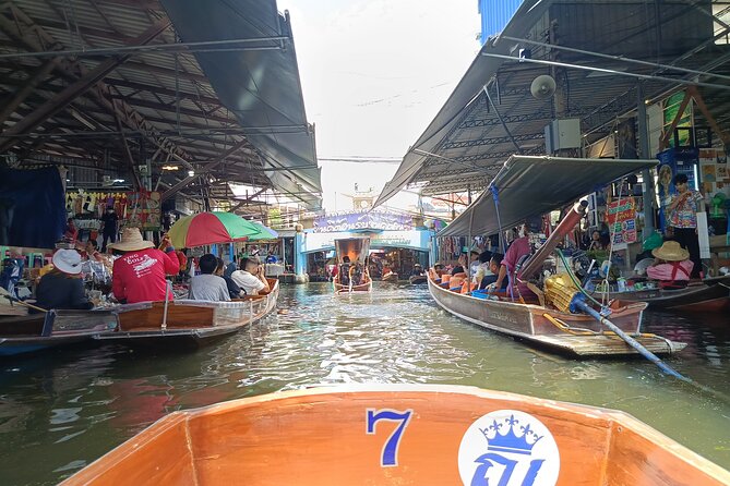 Damnoen Saduak and Maeklong Railway Market Tour with Private Car - Why Maeklong Railway Market Is the Day’s Big Moment