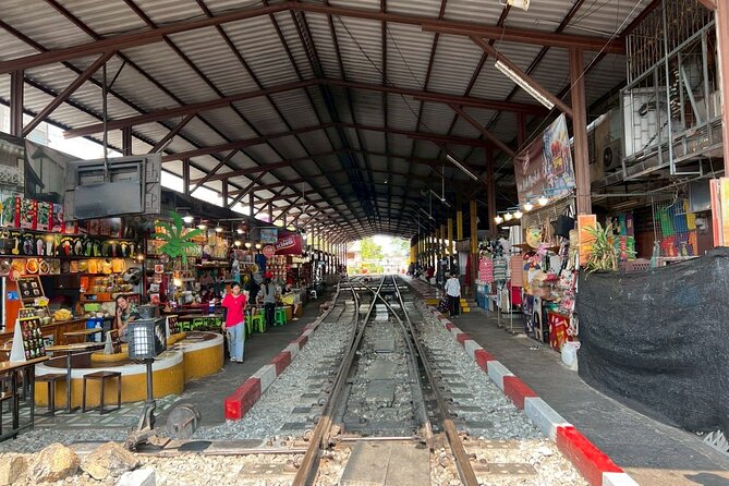 Damnoen Saduak and Maeklong Railway Market Tour with Private Car - Inside Tao Tan Doem 2’s Coconut Sugar House