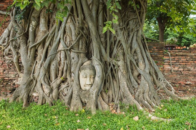 Damnoen Saduak Floating Market & Ayutthaya Tour from Bangkok - Guide quality and the small-group advantage