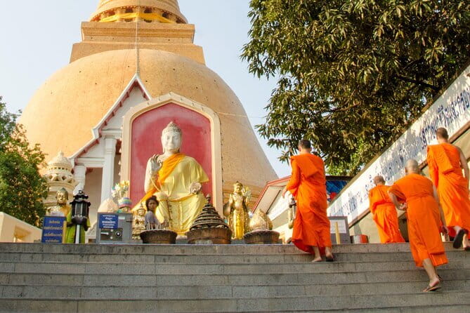 Damnoen Saduak Floating Market & Railway Market Tour from Bangkok - Is $26.78 a fair price?