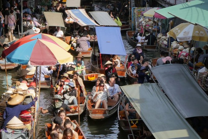 Damnoen Saduak Floating Market with Paddle Boat Ride (ex Bangkok) - Who should book this outing?