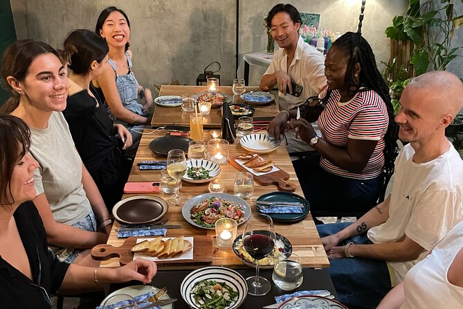 Davids head Art Workshop - A social activity for couples, families, and solo visitors