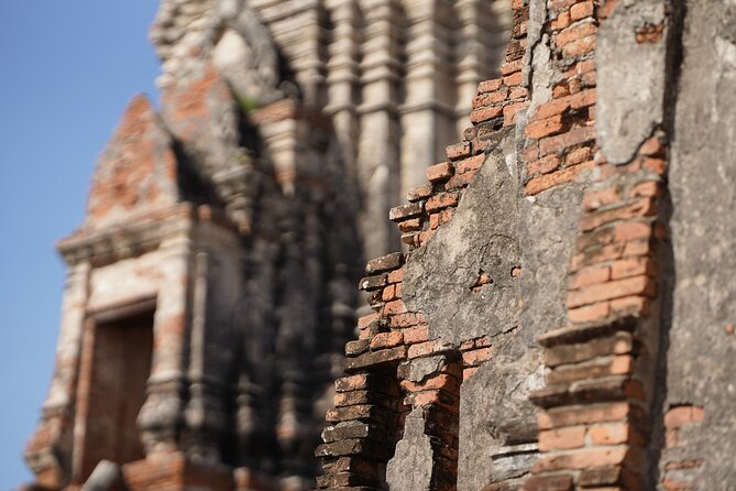 Day Tour From Bangkok to Ayutthaya By Bus - Wat Mahathat and the Buddha in the tree