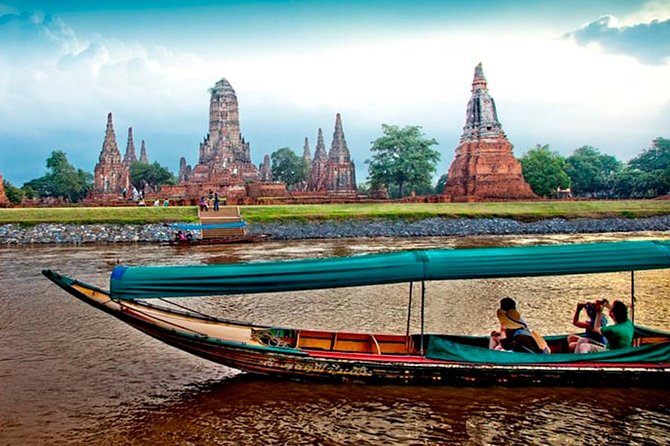 Discover Ayutthaya at Sunset: Historic Temples & River Cruise - Who should book this Ayutthaya outing