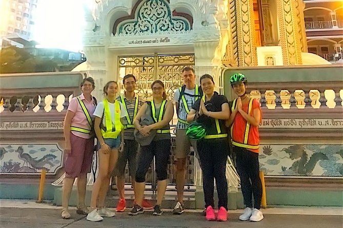 Discover Bangkok at Night 5-Hour Bike Tour with dinner - Wat Pho after dark, with one important limitation