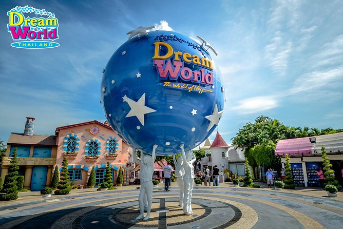 Dream World Bangkok with Buffet Lunch (SUPER VISA TICKET) - Indoor snow play and fantasy photo spots