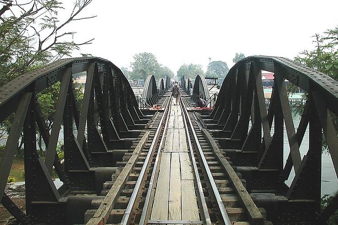 Exclusive Floating Market & River Kwai Private Experience - Kanchanaburi War Cemetery