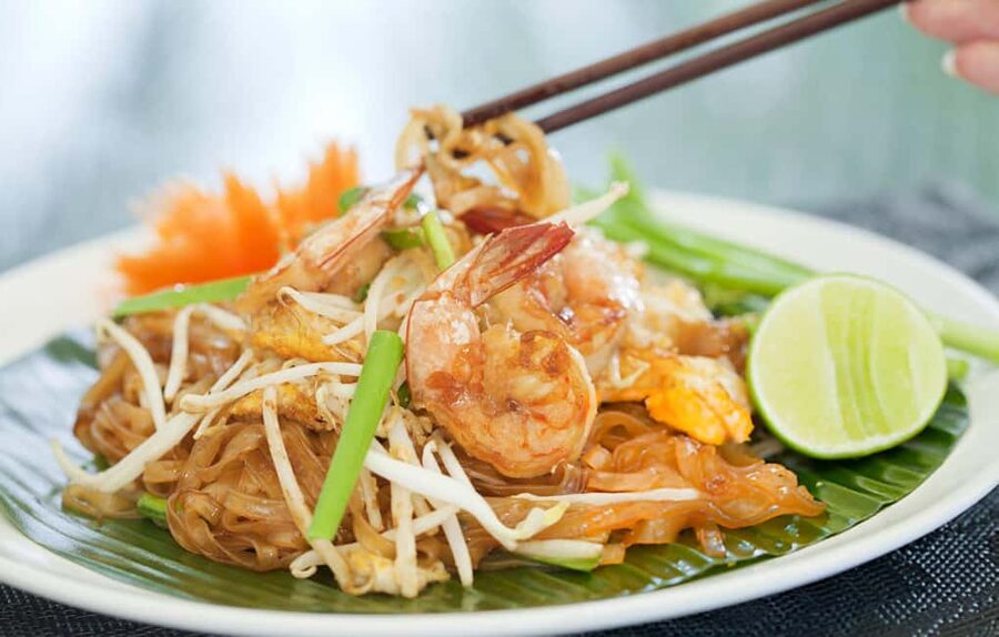 Flavors of Bangkok: Guided Food Tasting Tour with a Local - Meeting your guide at China Town Hotel