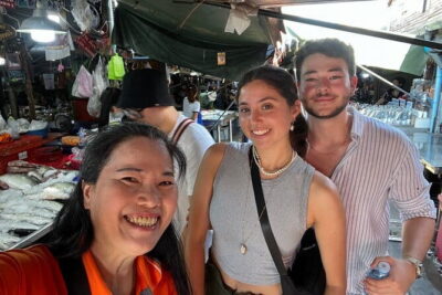 Floating and Railway Markets Private Tour