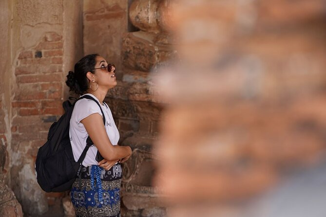 Floating Market and Ayutthaya Guided Day Tour from Bangkok - Wat Mahathat and the famous Buddha image