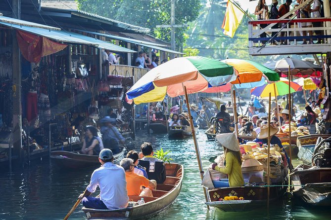 Floating Markets and Bridge on River Kwai Tour from Bangkok - A full day from Bangkok to the canals