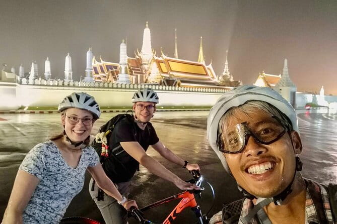 Floating & Railway Markets Tour - Damnoen Saduak by motorboat