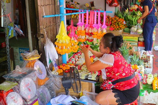 Flower Market & Floral Art: Multilingual Private Tour [EN/others] - The one-hour floral craft session with local artisans