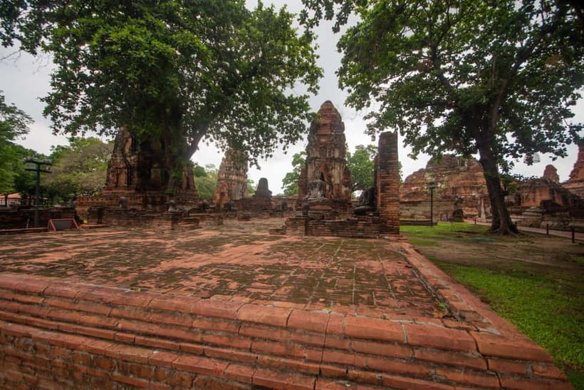 From Bangkok: Affordable Ayutthaya Highlights Tour - Wat Mahathat and the Buddha in the roots