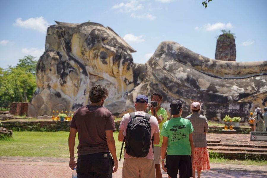From Bangkok: Ayutthaya Historical Day Tour by Bus - Wat Phra Si Sanphet, the former royal temple