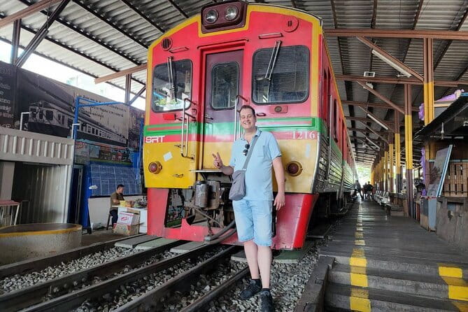 From Bangkok: Ayutthaya UNESCO Heritage Park and Temples Tour - Small-group travel and the guide’s role