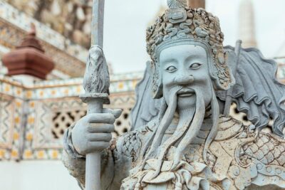 Full Day Bangkok PRIVATE City Tour With Locals – Wat Trimit & Wat Pho tickets