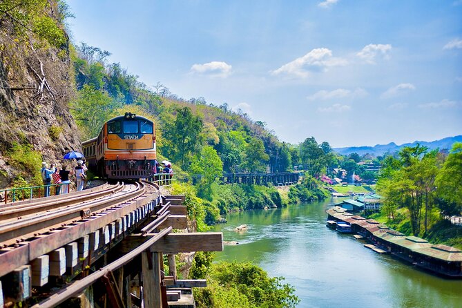 Full Day Kanchanburi Tour from Bangkok - Lunch and the long return to Bangkok