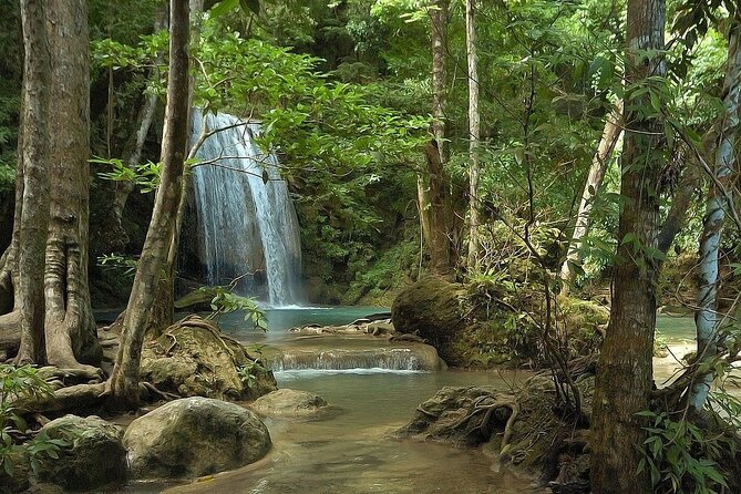 Glamping in Kanchanaburi and Erawan Falls 2 days/1 night - Erawan National Park and the green pools