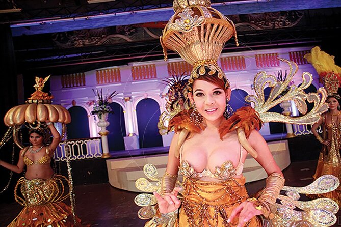 Golden Dome Cabaret: A Night of Glamour and Glitter - Why the costumes matter more than the storyline