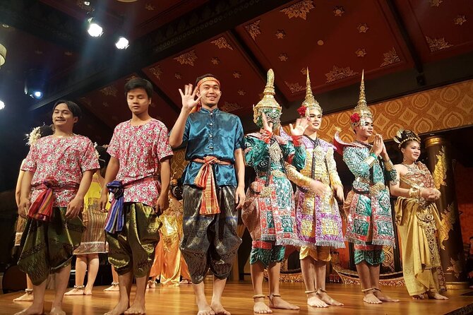 Gourmet Dinner & Spectacular Show at Mandarin Oriental - What you can expect at dinner