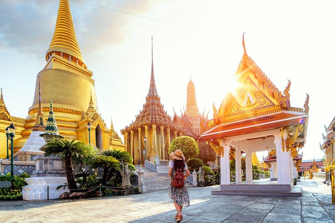 Grand Palace, Damnoen Floating Market & Maeklong Railway Market Tour – Full Day - The best and weakest parts of the schedule