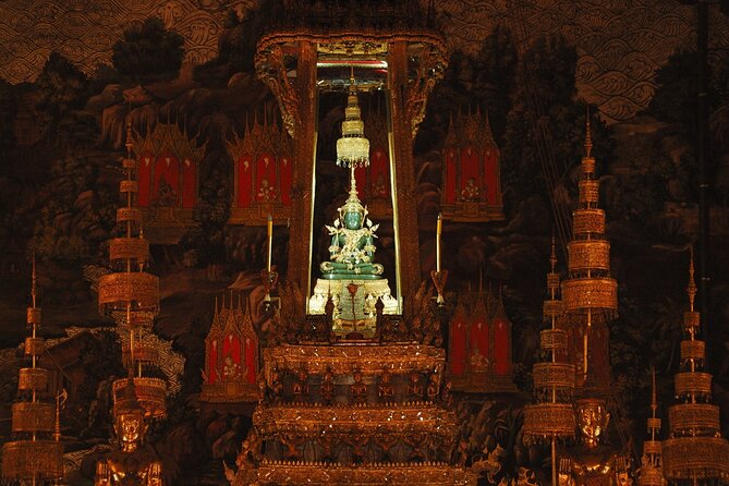 Grand Palace Self-Guided Walking Tour (entry not incl.) - Who will get the most from this audio tour