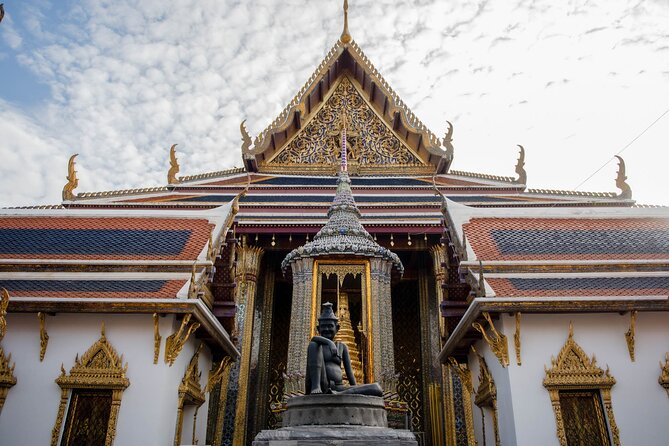Grand Palace & Wat Arun Immersive Guided Walking Tour 3-Hour - What the $21 price really covers