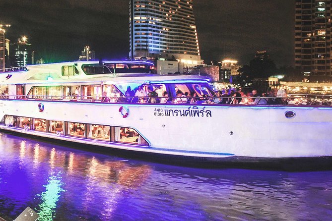 Grand Pearl Dinner Cruise: Dining & Live Performances - Who will enjoy the Grand Pearl most