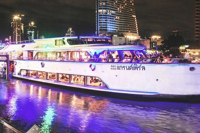 Grand Pearl: Luxury Dinner Cruise with Live Entertainment - Dinner on the Grand Pearl