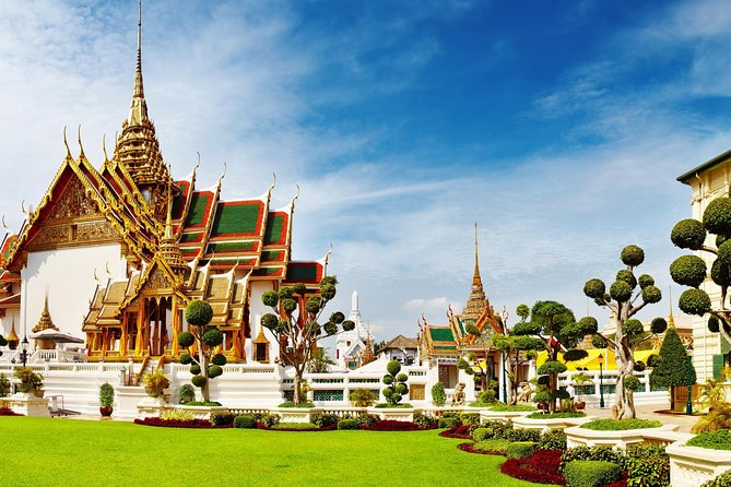Guided Tour of Grand Palace & Emerald Buddha Temple in Bangkok - Is $94.36 a fair price?