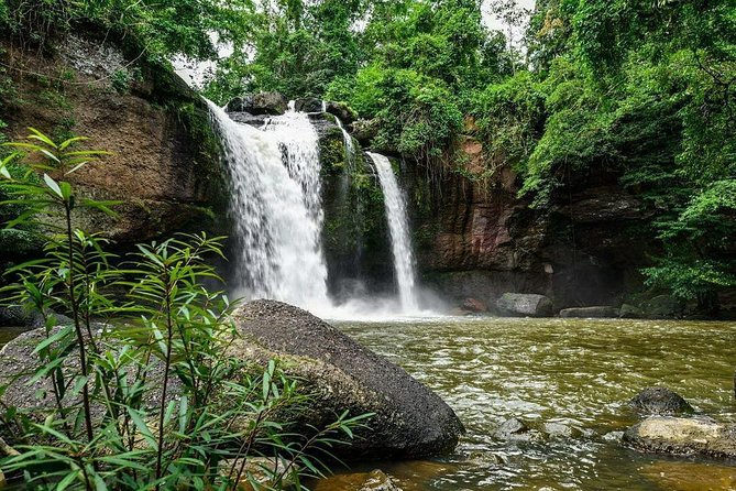 Haew Suwat Waterfall-Jungle Hiking to KM 33 Nong Pak Chi - Km. 30 View Point and the park’s northern scenery