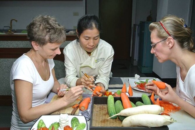 Half Day Professional Thai Fruit and Vegetable Carving Class - Practical details that affect your day