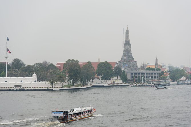Highlights of Bangkok (Private Day Trip) - The solid-gold Buddha at Wat Traimit