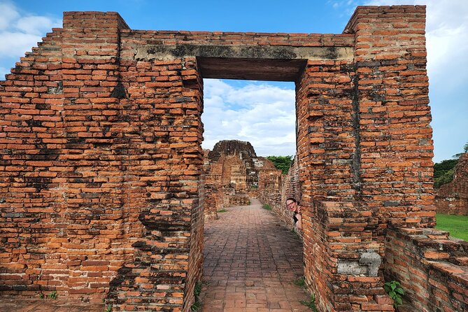 Historic City of Ayutthaya Full Day Private Tour from Bangkok - Wat Yai Chai Mongkhon and the living temple