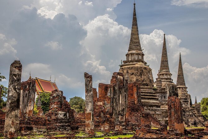 Historic City of Ayutthaya Full Day Private Tour from Bangkok - Bang Pa-In Palace, a change from temple ruins