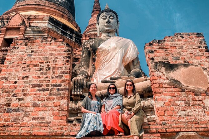 Historical City of Ayutthaya - Unesco Full Day Tour From Bangkok - Wihan Phra Mongkhon Bophit and a huge seated Buddha